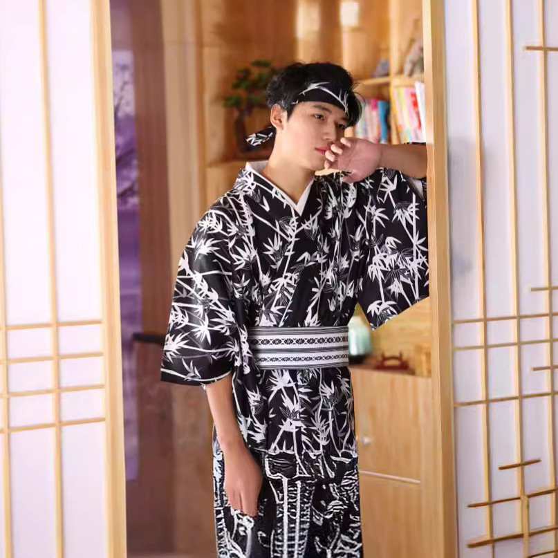 Traditional Japanese Men'S Formal Wear - Kimono Japonés con Patrón de Bambú