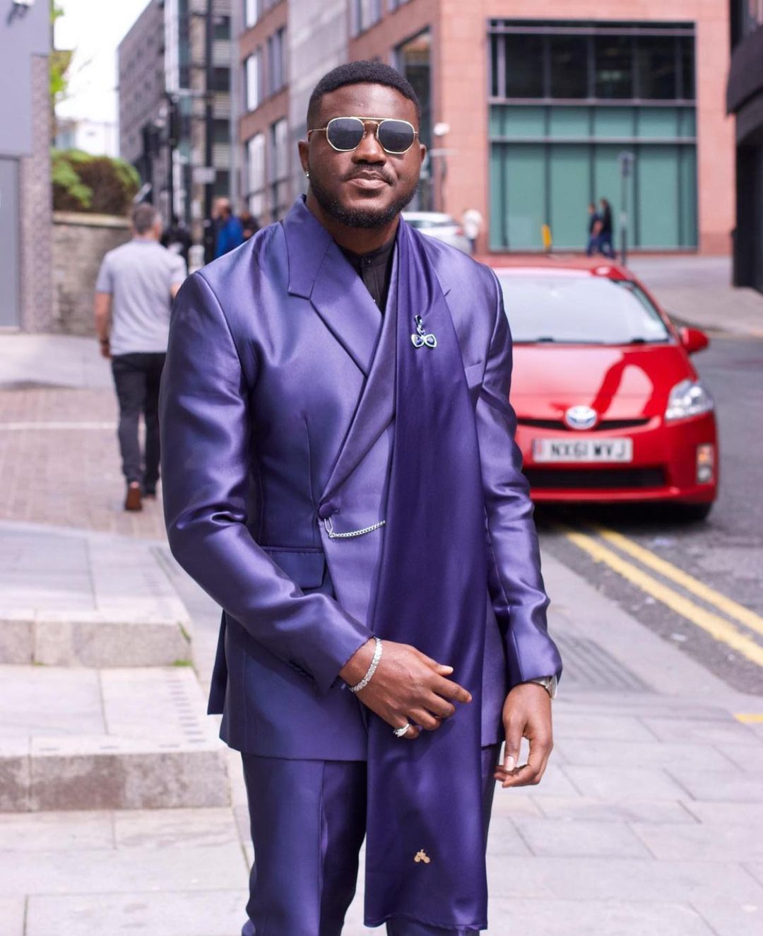 Conjunto de traje de satén mor - Men Formal Wear Purple reseña y precio